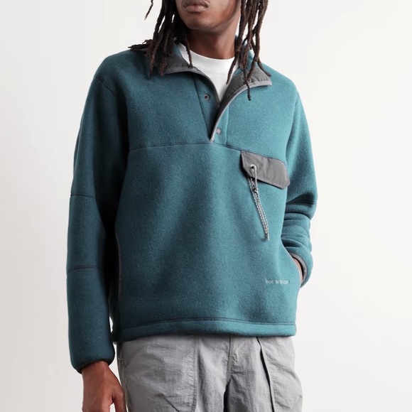 AND WANDER unisex Calamai Fleece & wool tech pullover Sweater in Rust - Picture 10 of 10